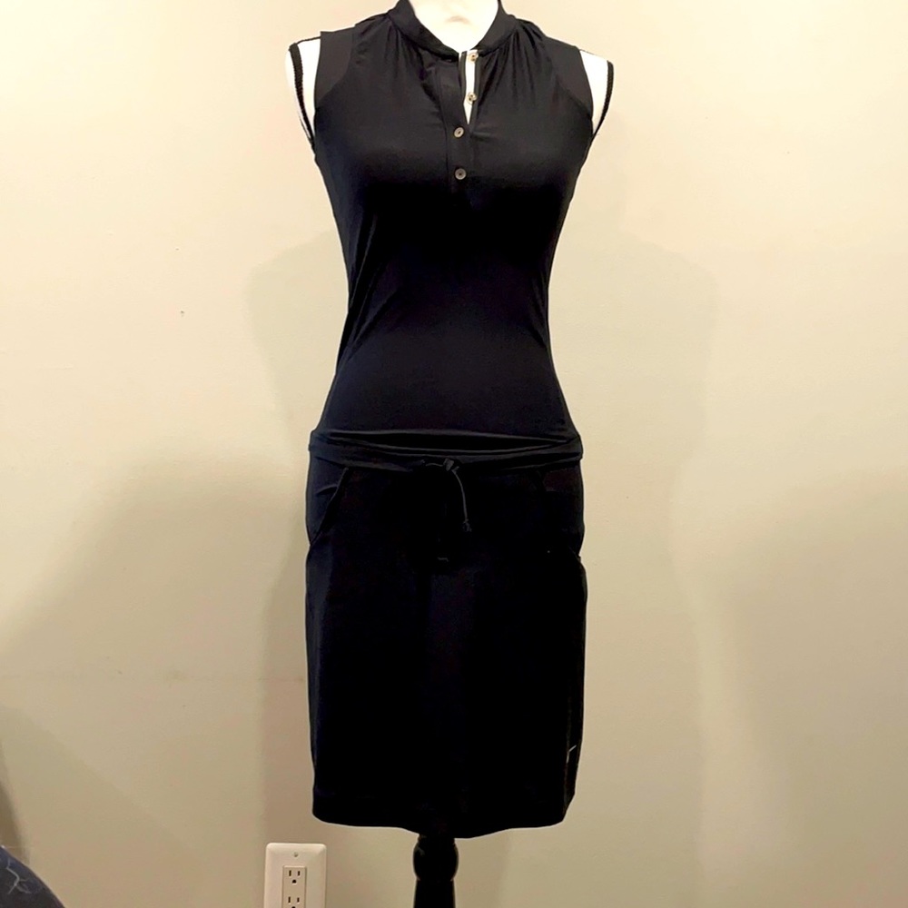 Nike EUC Black XS Golf Dress ❤️